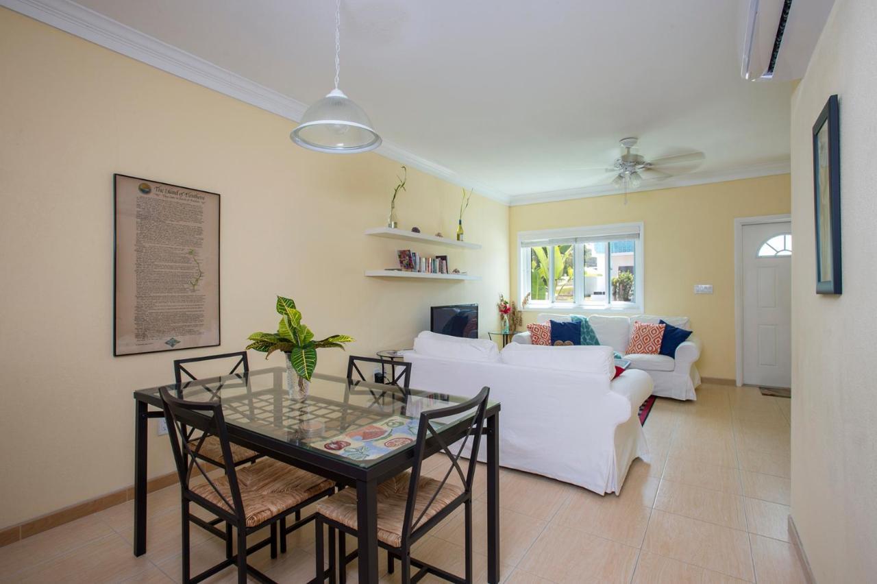 Sir Charles Guest House Palmetto Point Kültér fotó